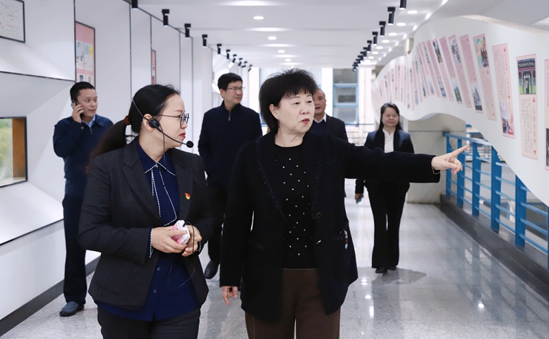 retouch_2025111318173230_副本.jpg retouch_2025111318173230_副本.jpg