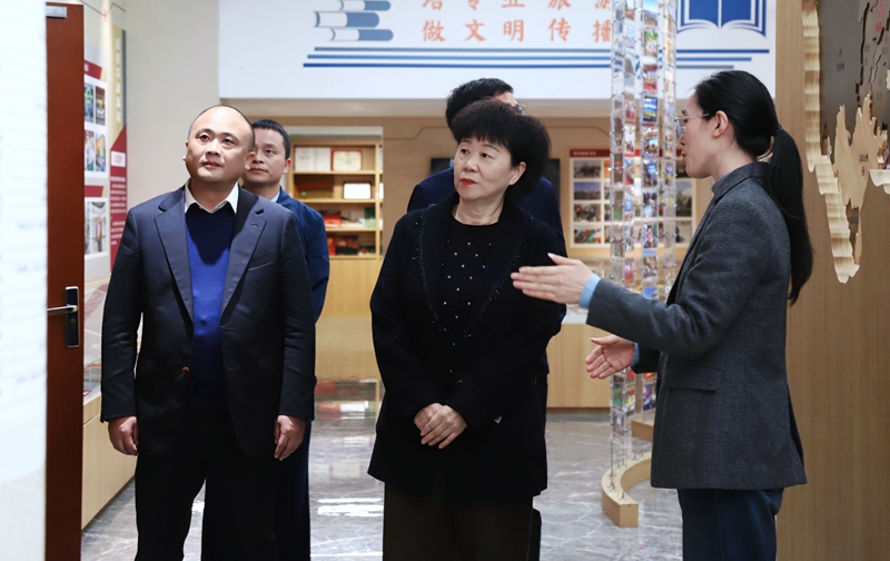 retouch_2025111318184658_副本.jpg retouch_2025111318184658_副本.jpg