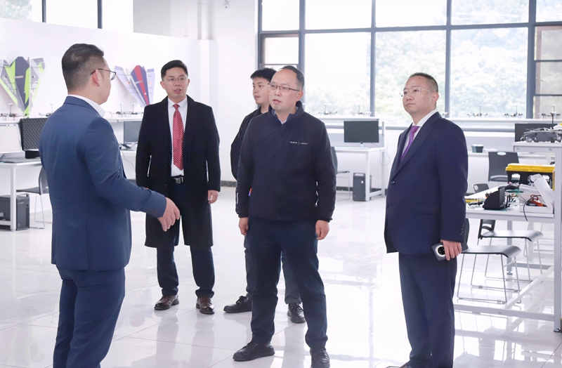 retouch_2025112111274643_副本.jpg retouch_2025112111274643_副本.jpg